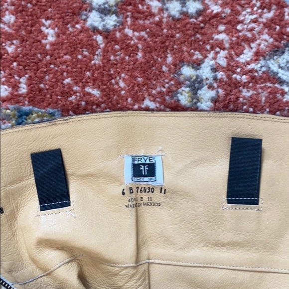 Frye Melissa Button Back Zip - Picture 2 of 7